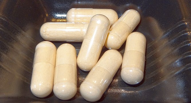 In-Nahrungsergänzungsmitteln-kann-der-Zusatzstoff-E475-genau-wie-in-Lebensmitteln-zum-Einsatz-kommen